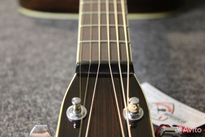 Morris W-30 гитара, Япония