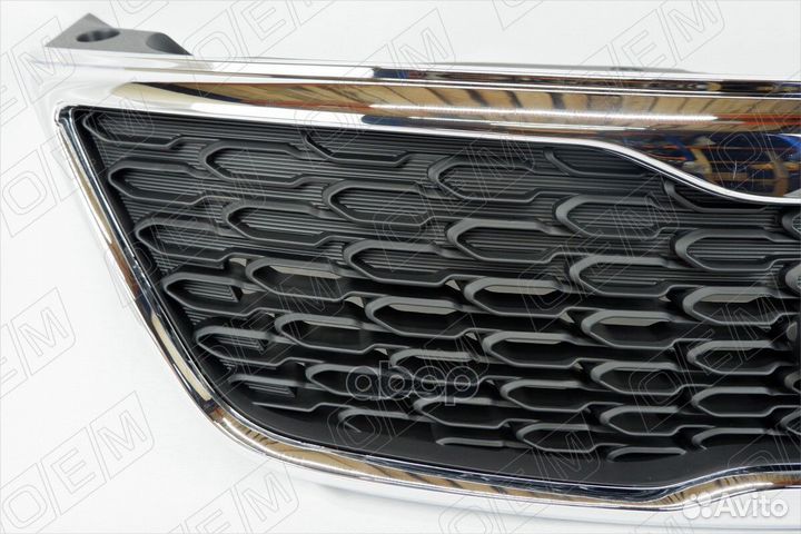 Решетка радиатора Kia Sorento 2 XM 2012-2021 2 XM