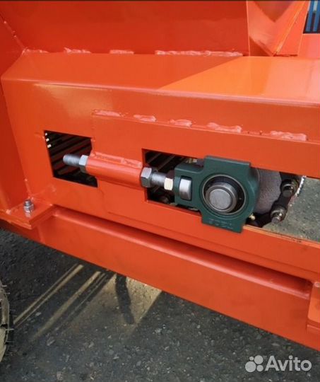 Разбрасыватель песка прицепной А-415