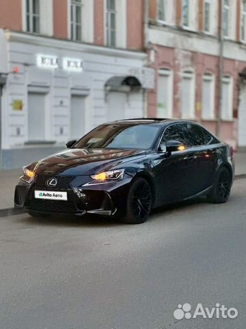 Lexus IS 3.5 AT, 2017, 51 000 км с пробегом, цена 3000000 руб.