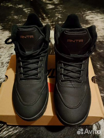 Кроссовки anta/Adidas белые/чёрные женские 39