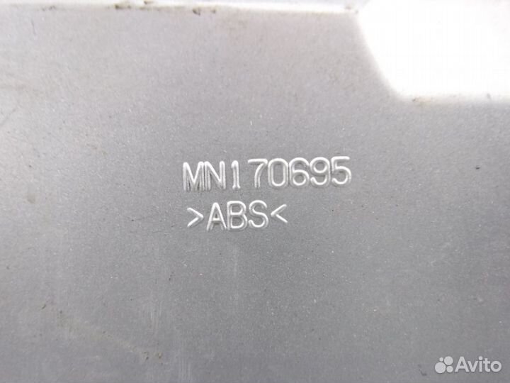 Спойлер Mitsubishi Colt Plus