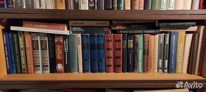 Книги разной тематики