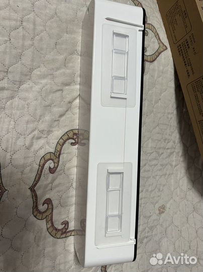 Полка самоклеящаяся