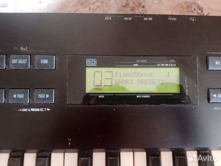 Синтезатор alesis qs6.1
