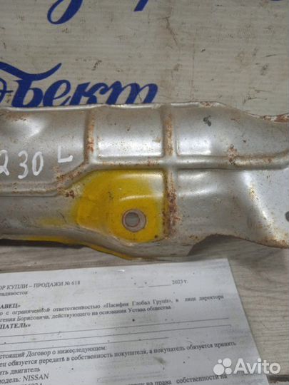 Защита выпускного коллектора левая Nissan Gloria