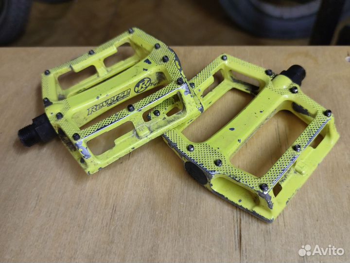 Педали reverse m16