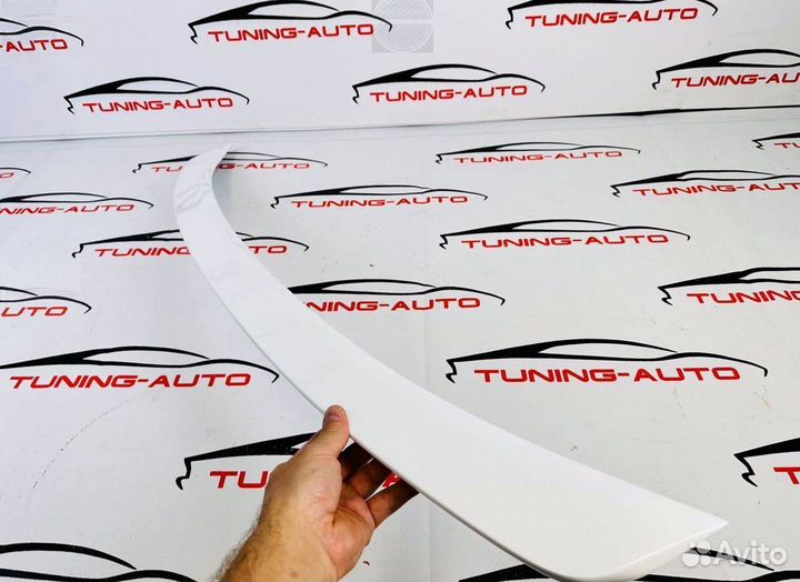 Спойлер на багажник Lexus GS350