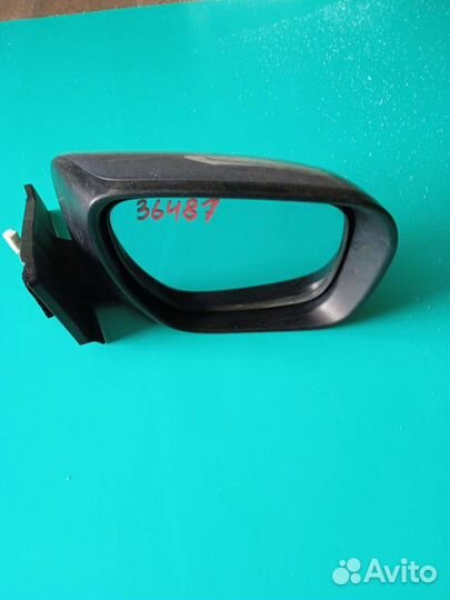 Зеркало Mazda premacy правое