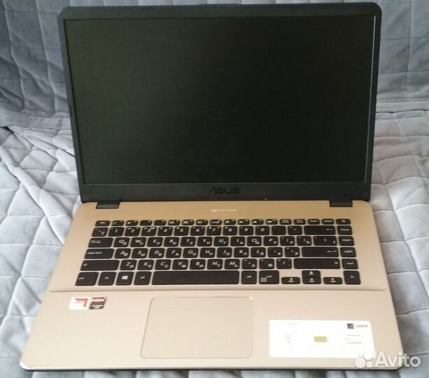 Ноутбук Asus X505B