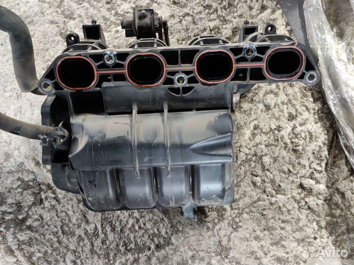 Коллектор впускной на Хюндай Элантра 5. MD. 10-16