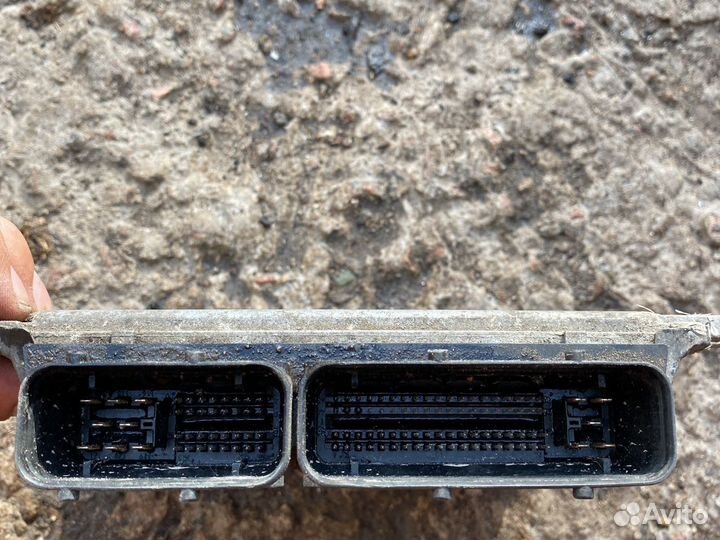 Блок управлением двигателя Nissan Micra k12 CR12