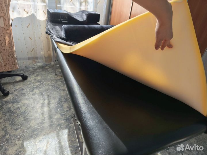 Кушетка косметологическая