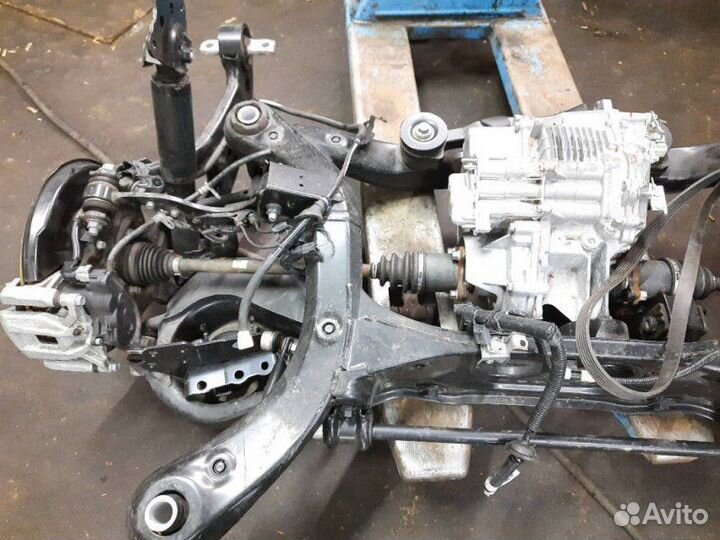 Суппорт тормозной задний левый Lexus Rx4 Rx200T