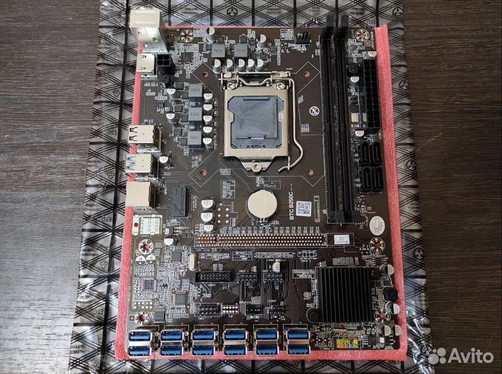 Новые комплекты для майнинга на 8 и 12 видеокарт