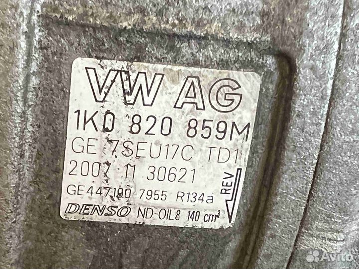 Компрессор кондиционера Volkswagen Mk6 (2008—2012) 1K0 820 859 M