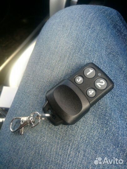 Брелок Doorhan