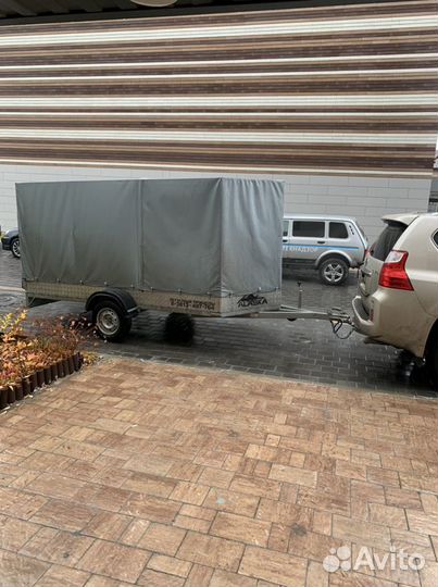 Прицеп к легковому автомобилю