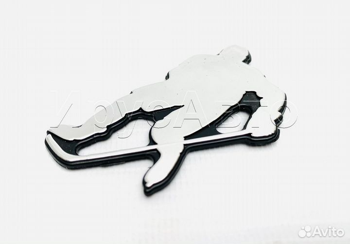 Орнамент шильдик эмблема на авто хоккеист