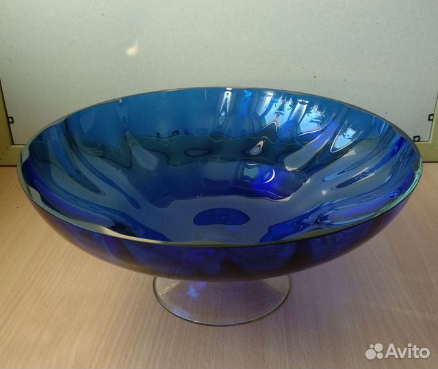 Ваза для фруктов цветное стекло