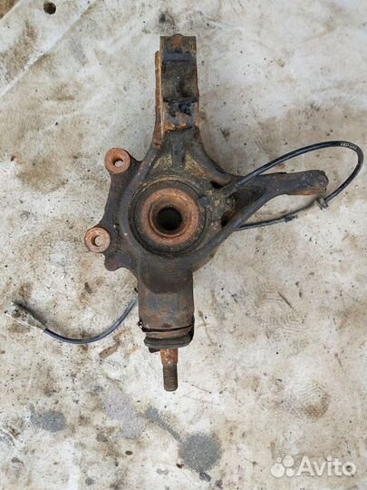 Кулак поворотный передний левый Citroen Grand C4 P