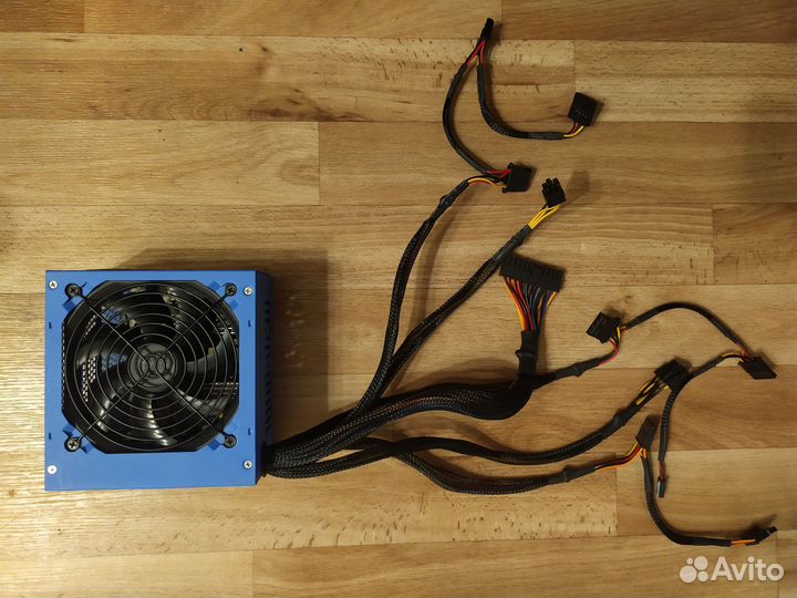 Блок питания Crown на 500 Вт