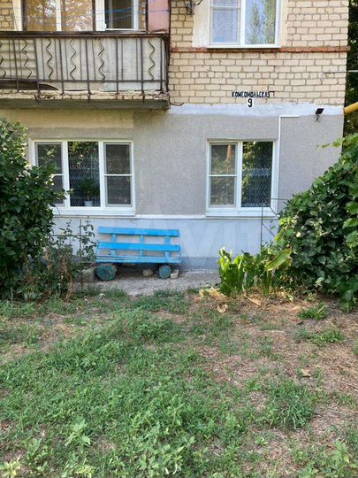 2-к. квартира, 42 м², 1/3 эт.