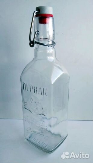 Бутылки с бугельной пробкой 