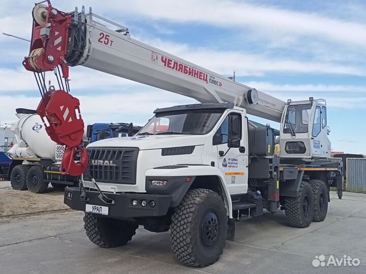 Челябинец (ЧМЗ) КС-55732-28, 2023