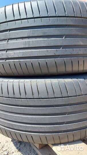Michelin Pilot Sport 4 SUV 285/45 R22 114Y