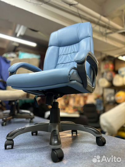 Компьютерное кресло