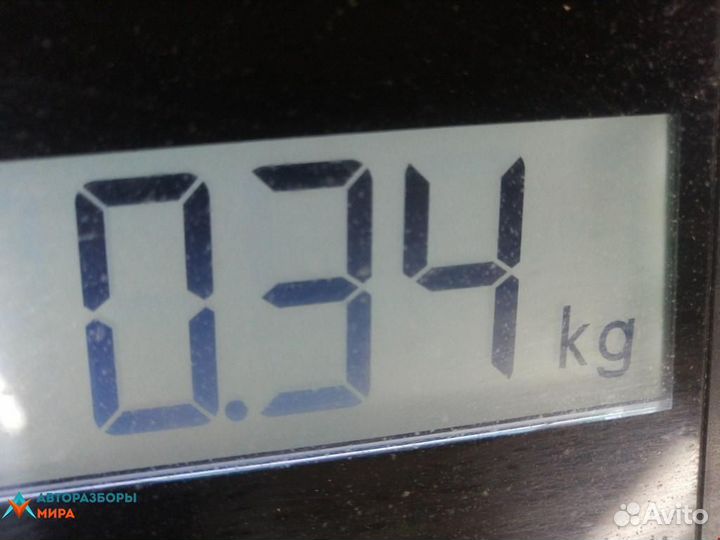 Форсунка Volkswagen Passat B6 2008 03L130277