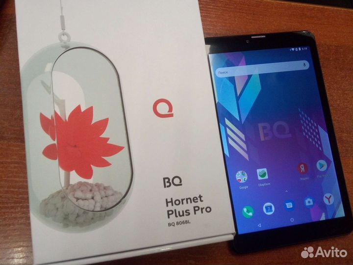 Планшет BQ BQ-8068L