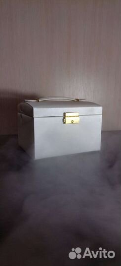 Это шкатулка подарок для мамы супруги или сестры