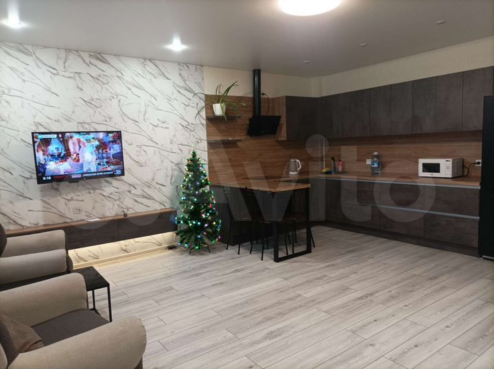 2-к. квартира, 50 м², 1/9 эт.