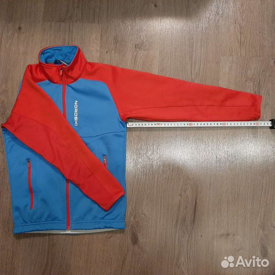 Лыжный разминочный костюм Nordski размер 146