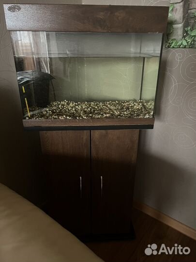 Аквариум с тумбой