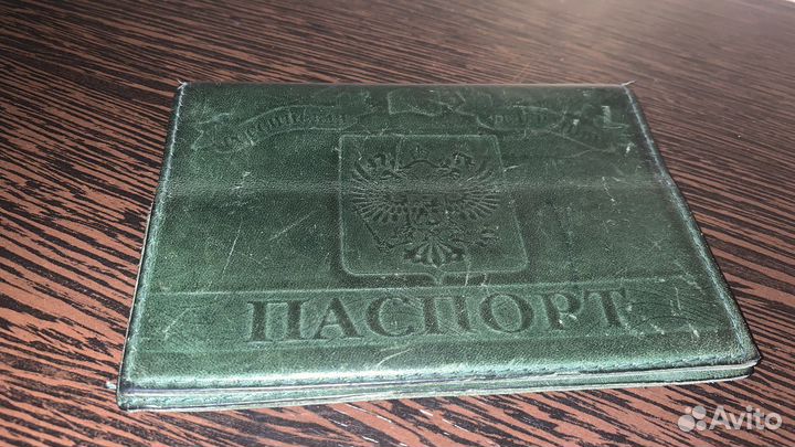 Кожанная обложка на паспорт