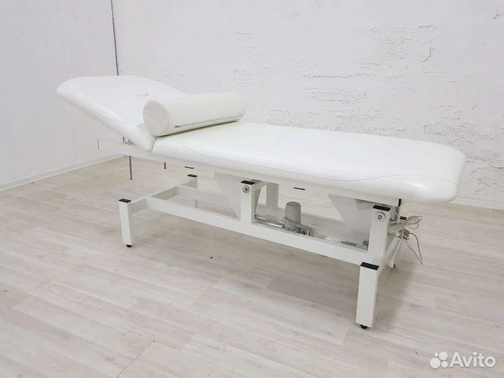 Массажный стол с электроприводом
