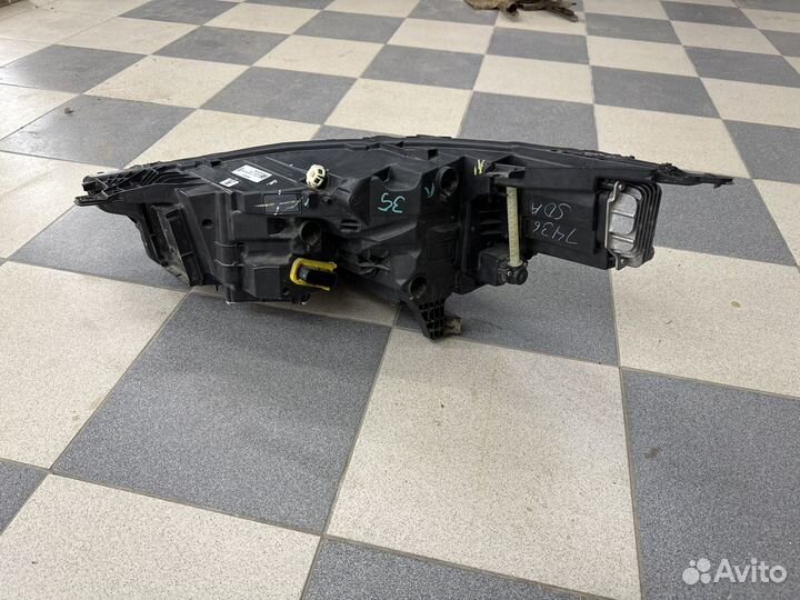 Фара правая Infiniti QX50 (J55) 260105NS0A