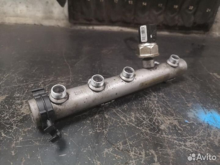 Датчик давления топлива 55pp09-01, 2.7-3.0TDI