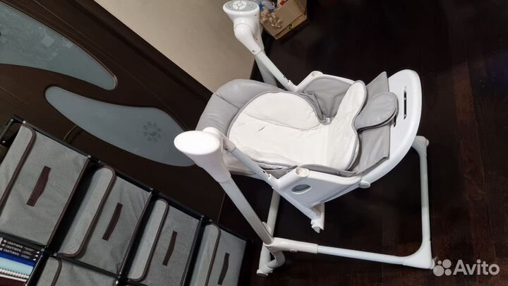 Стул для кормления