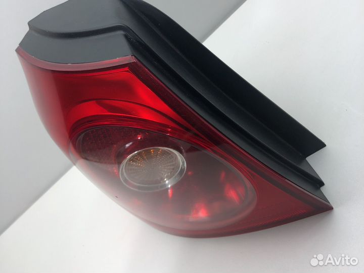 Фонарь задний левый внешний Гольф 5 1K6945095Q