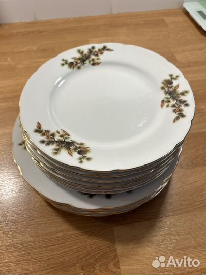 Тарелки Япония шишки / кедровые ветки