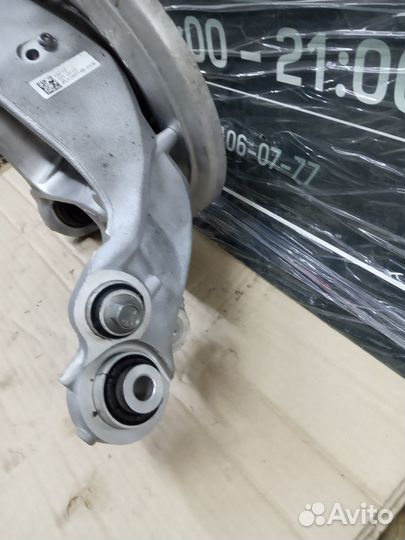 Кулак Заднего Колеса LH в сборе range rover sport