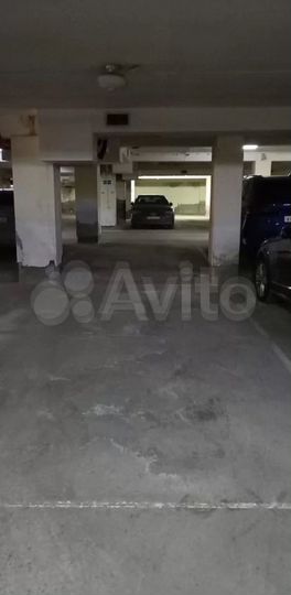 Машиноместо, 17 м²