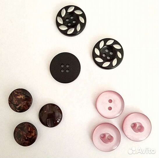 Нитки шелк, мулине, пуговицы