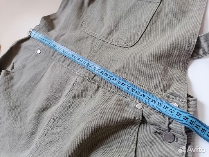 Джинсовый комбинезон 50р новый
