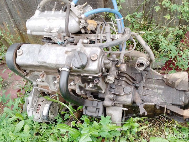 Двигатель с коробкой передач