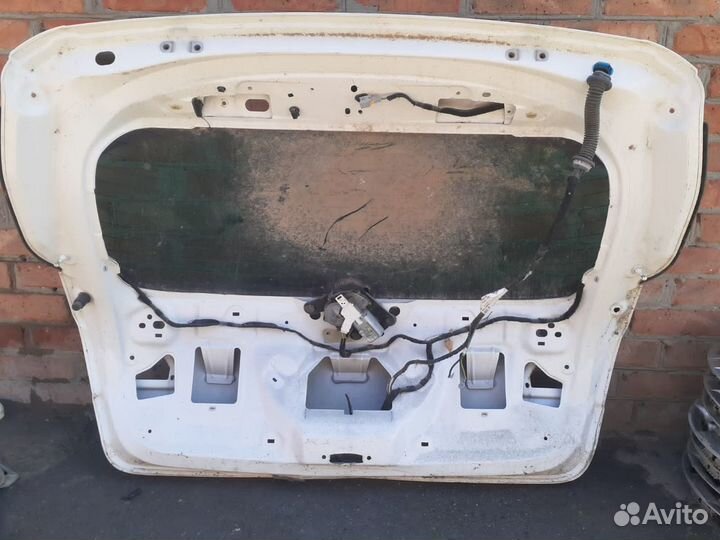 Крышка багажника citroen c4